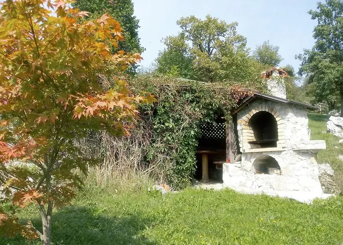 公寓 Tomo2 波斯托伊纳